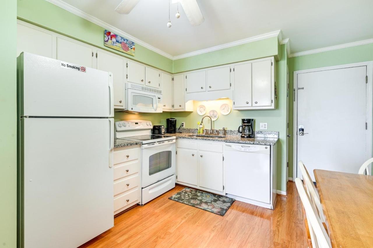 Coastal Murrells Inlet Condo With Balcony! Myrtle Beach Exteriör bild